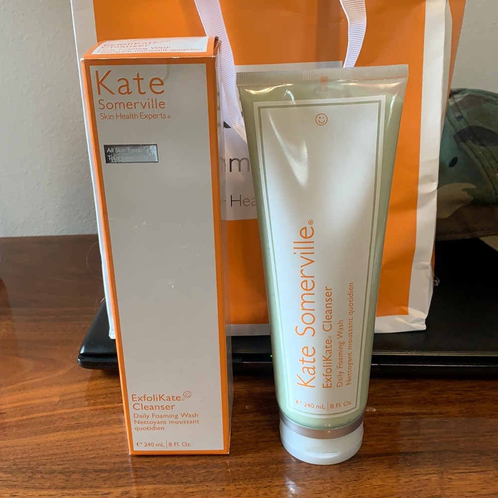 Kate Somerville 8oz exfolikate cleanser